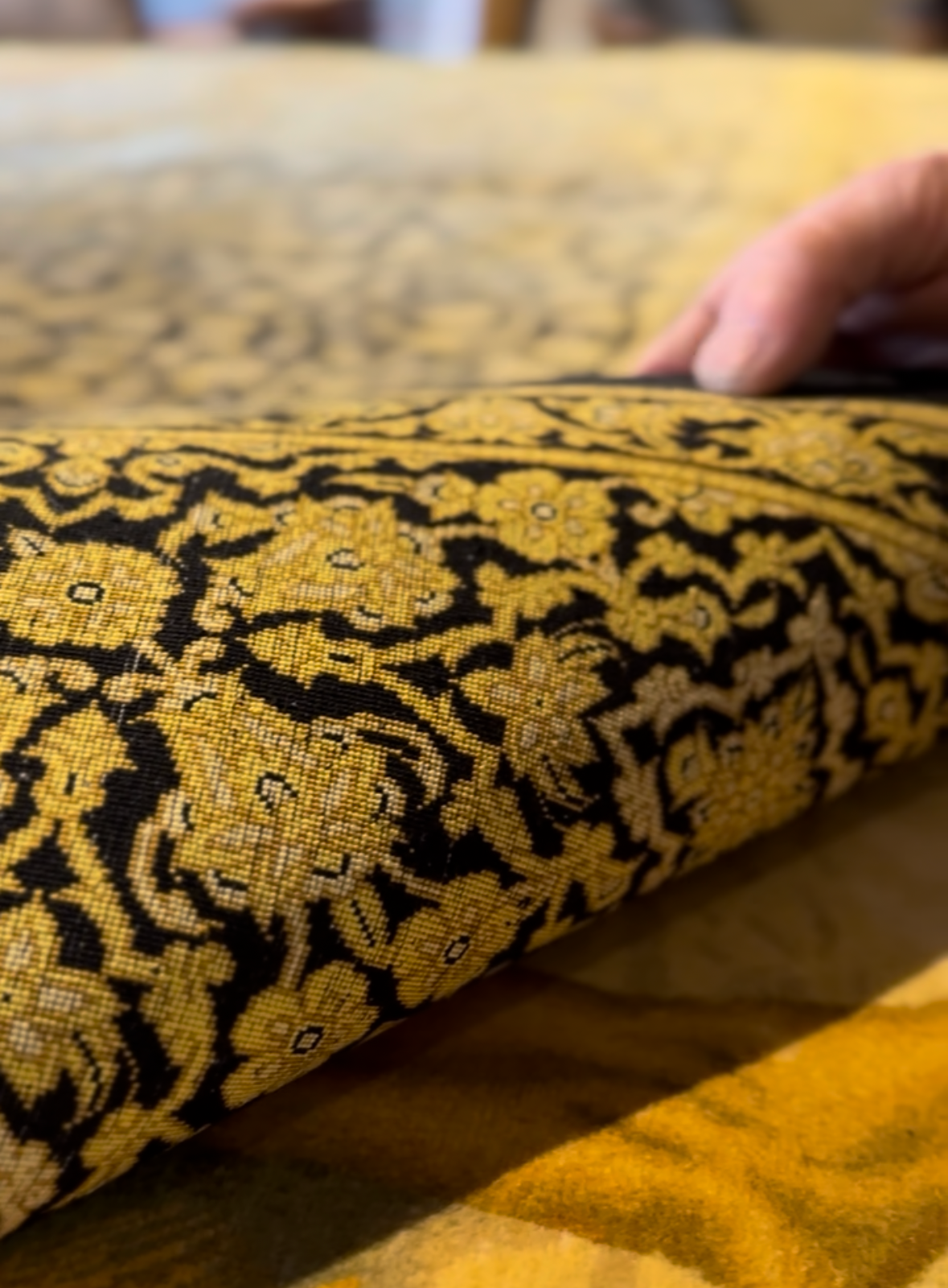 Persian Qom Silk Rug (Black and Gold) *4x8