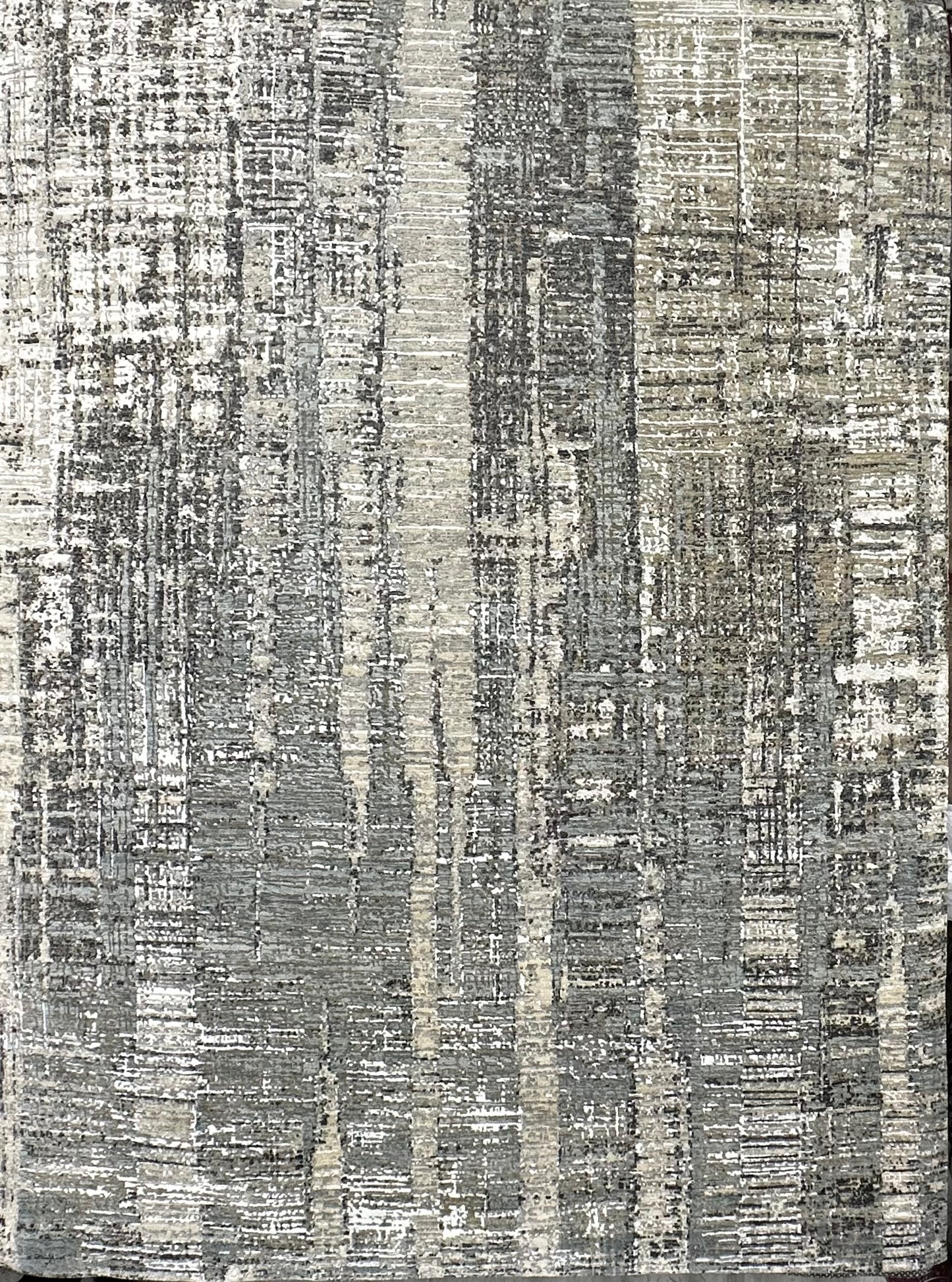 9x12 Handknotted rug
