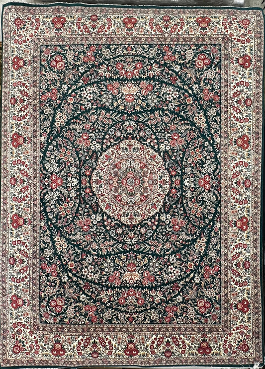 9x12 Handknotted rug