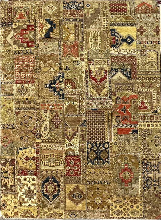 9x12 Handknotted rug
