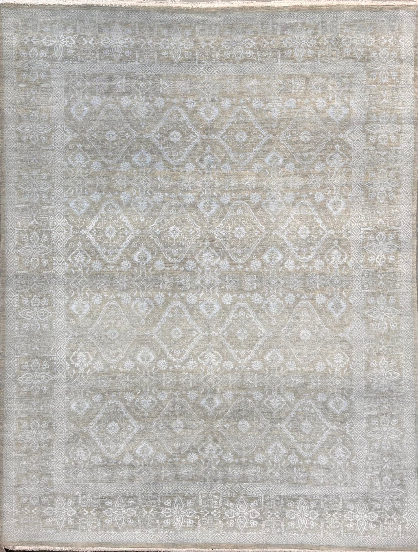 8x10 Handknotted Kashmir rug
